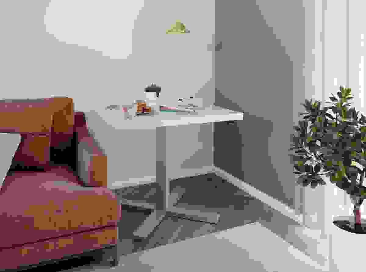 Ergonomic Executive Office Chair Costs More And Gives M...