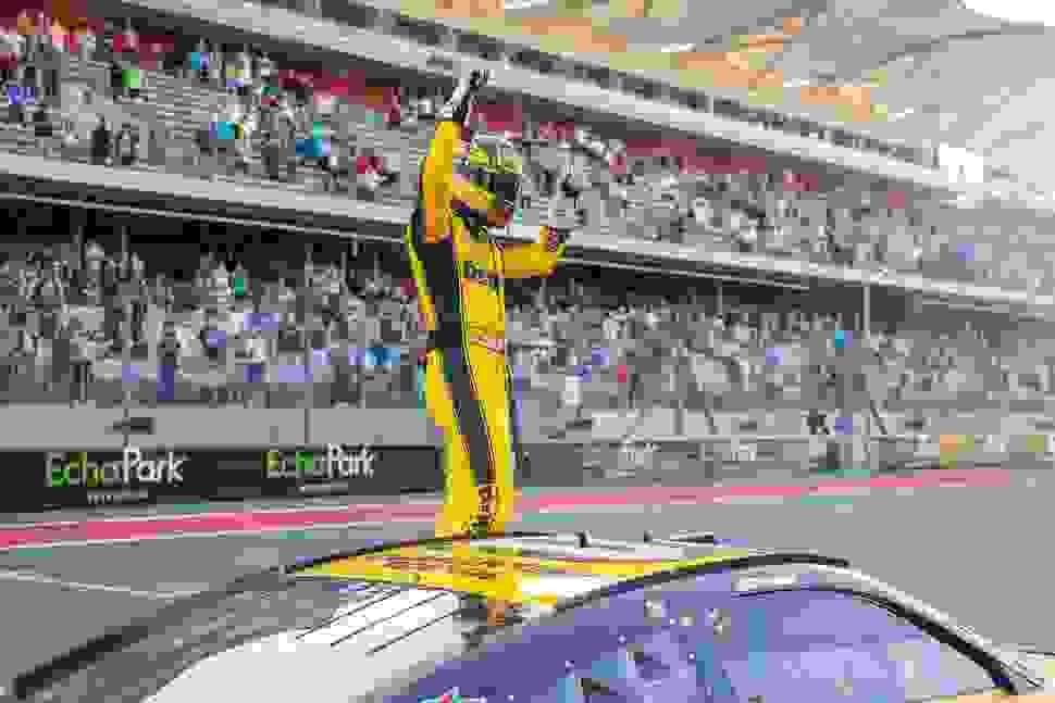 broken image