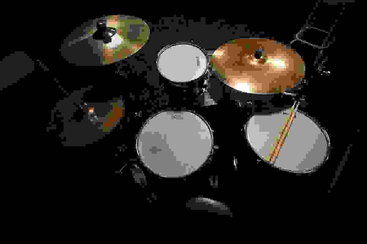 With a versatile layout, our studio can easily adapt to suit your project's needs—whether it's a band rehearsal, a podcast recording, or a team brainstorming session. Enjoy a space that fosters creativity and collaboration. Flexible Space Design Our Studio Features A fully equipped rehearsal and podcast studio designed for creators, musicians, and teams to bring their ideas to life. Whether you're rehearsing, recording, or producing content, the space offers a professional, flexible environment built for creativity and collaboration. With a versatile layout, our studio can easily adapt to suit your project's needs—whether it's a band rehearsal, a podcast recording, or a team brainstorming session. Enjoy a space that fosters creativity and collaboration. Flexible Space Design Our Studio Features A fully equipped rehearsal and podcast studio designed for creators, musicians, and teams to bring their ideas to life. Whether you're rehearsing, recording, or producing content, the space offers a professional, flexible environment built for creativity and collaboration.