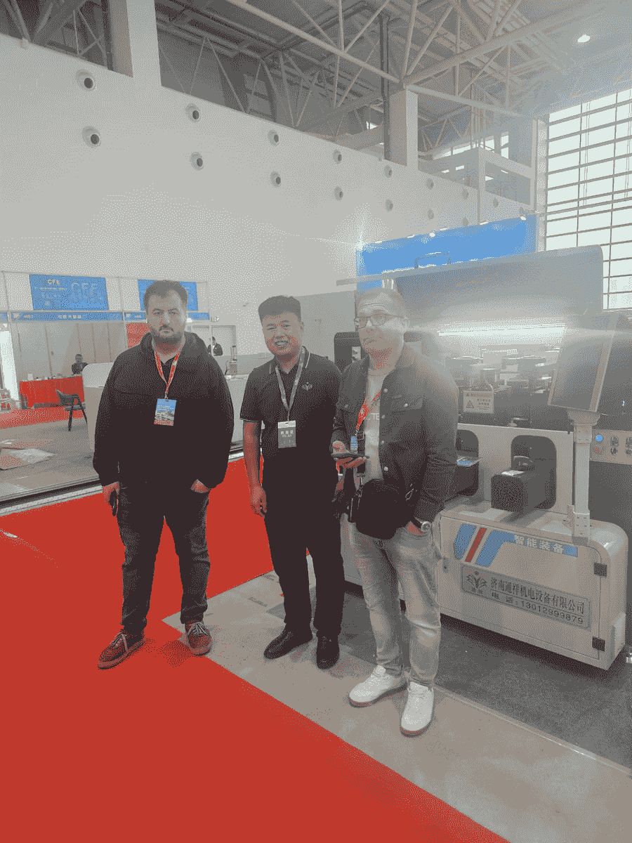 Canton Fair door windows processing machinery factory export worldwide