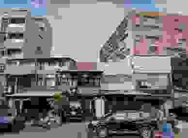 broken image