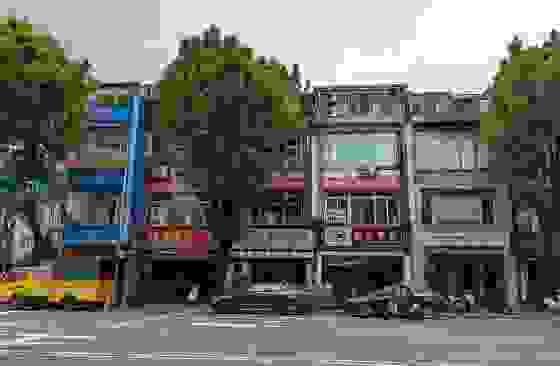 broken image