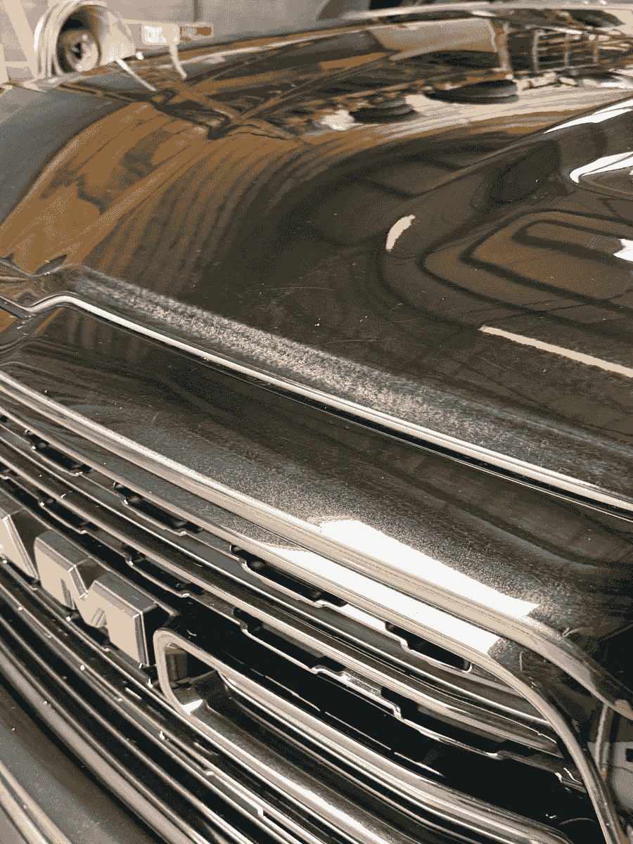 Finition carrosserie brillante après detailling et polissage automobile CARSAFE à Lège-Cap-Ferret Finition carrosserie brillante après detailling et polissage automobile CARSAFE à Lège-Cap-Ferret