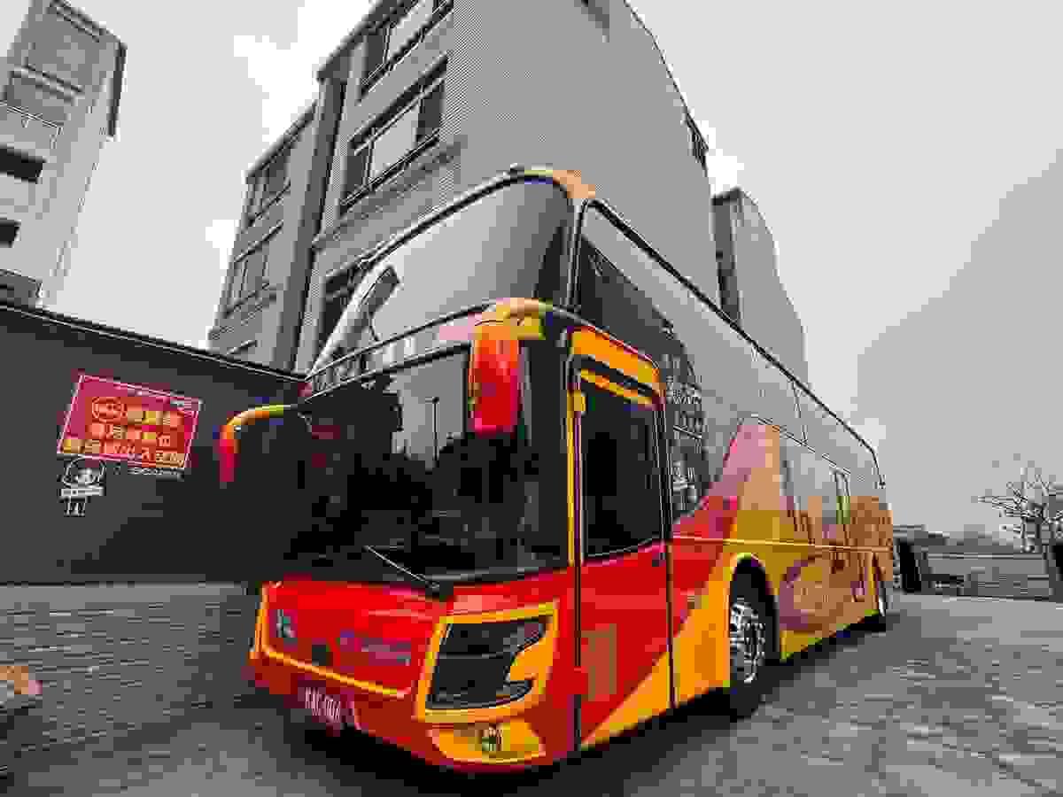 SCANIA 大巴 44人座 ,機場接送,交通車服務,旅遊行程推薦,中巴交通車,中巴交通車服務