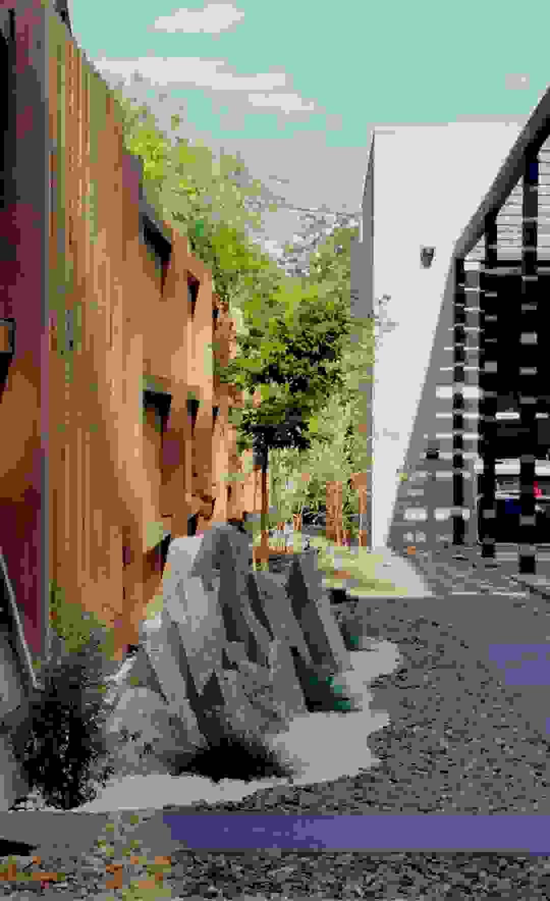 broken image