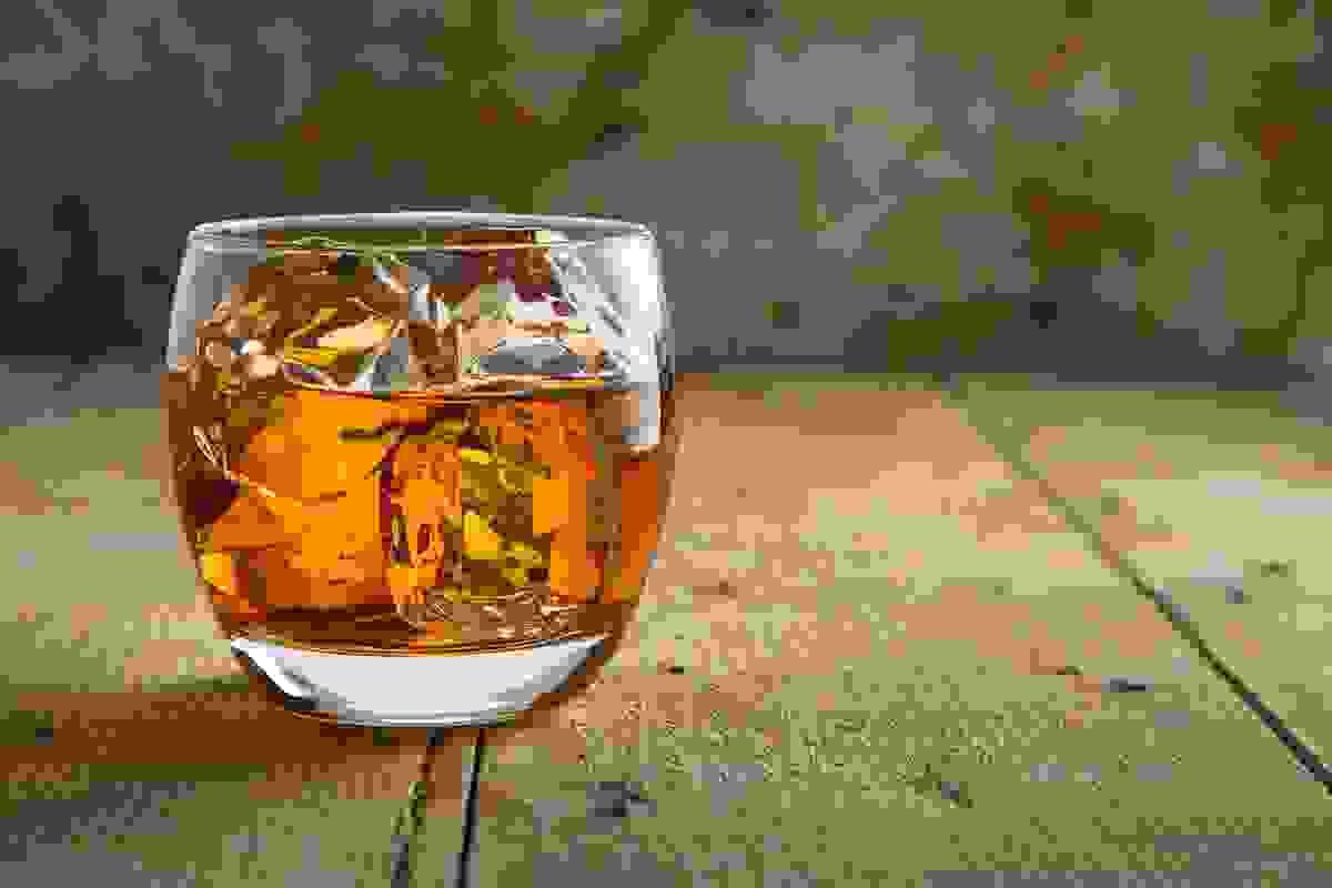 Discover the Fascinating Differences Single Malt vs Do...