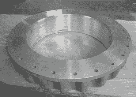 aluminium bronze component being created during manufacturing process