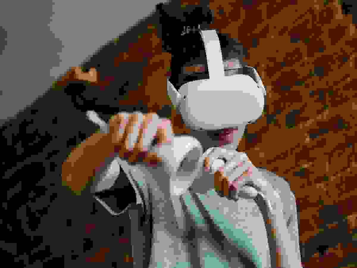 Player using ai smart glasses for immersive gaming experience