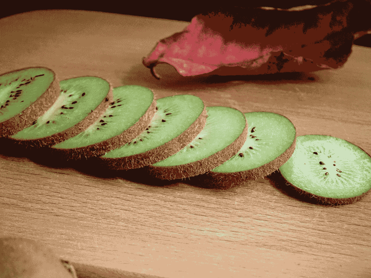 Delicious examples of freeze dried kiwi snacks.