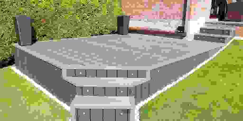 is trex safe for raised garden beds? Composite decking used in gardening.