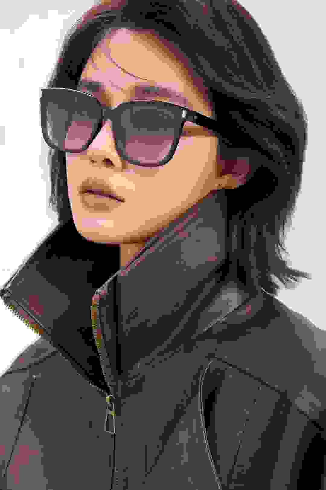 sunglass wholesale selection featuring trendy women's eyewear