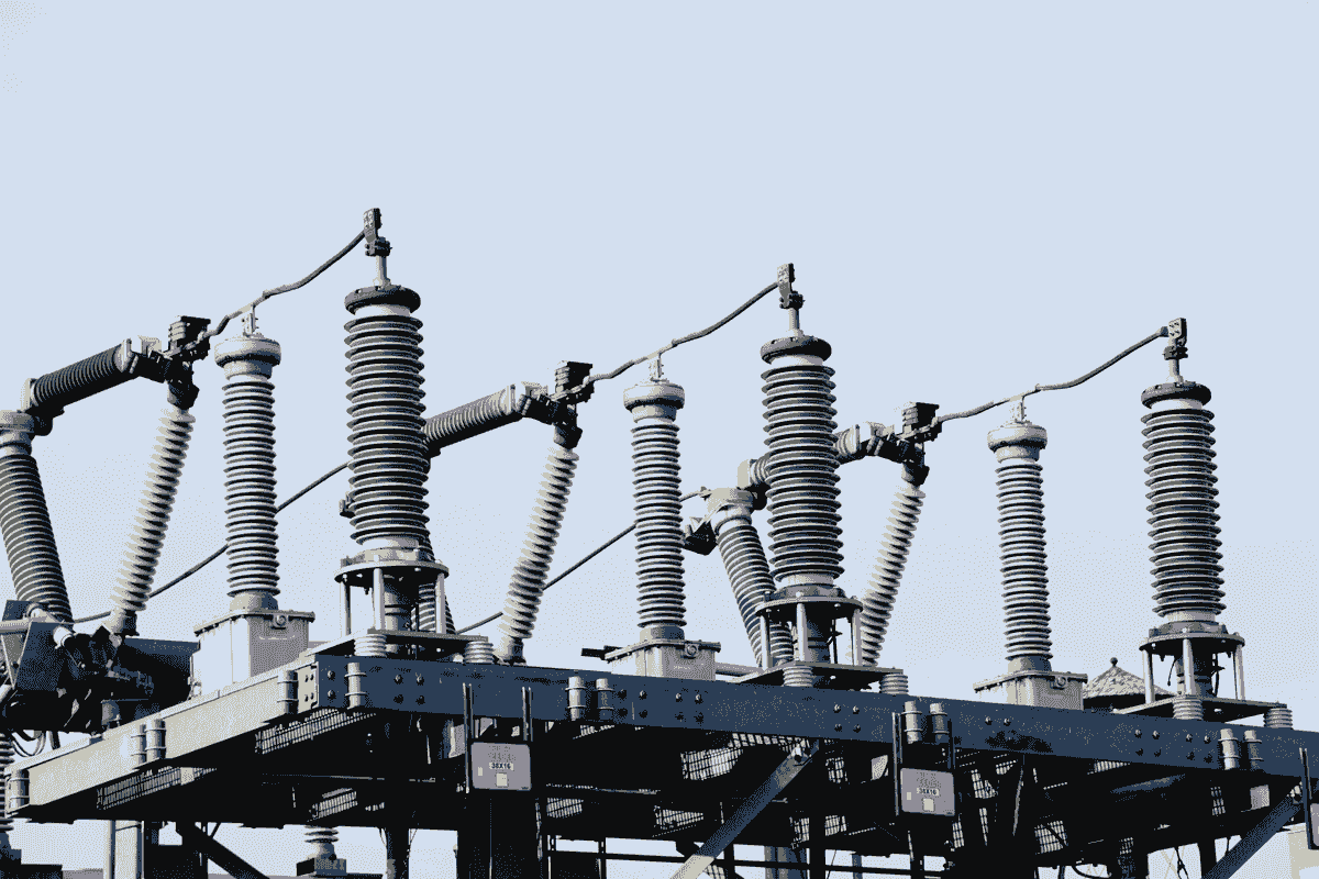 hv bushing connection on transformer