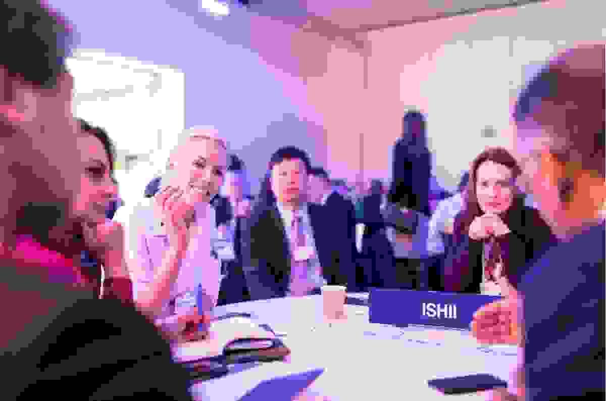 A Arte de Construir Conexões na Era Digital do Marketing de Abordagem