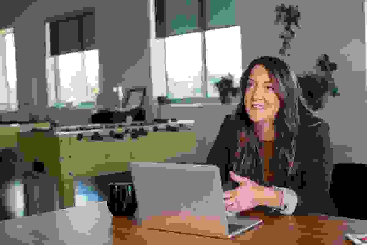 Masuki dunia saluran penjualan pemasaran digital dengan situs web Strikingly