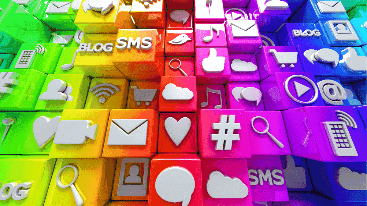 Impulsa tu campaña en redes sociales con Strikingly
