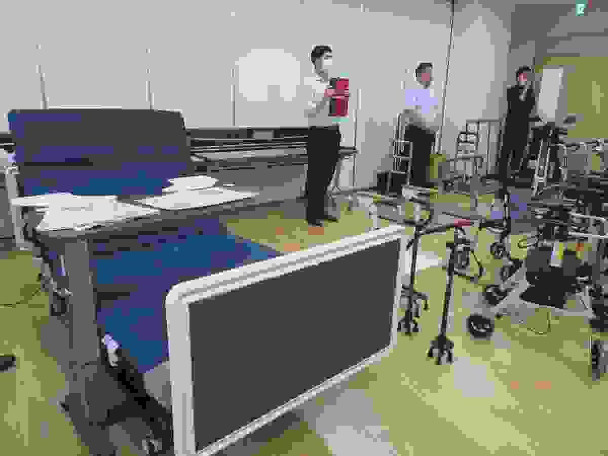 broken image