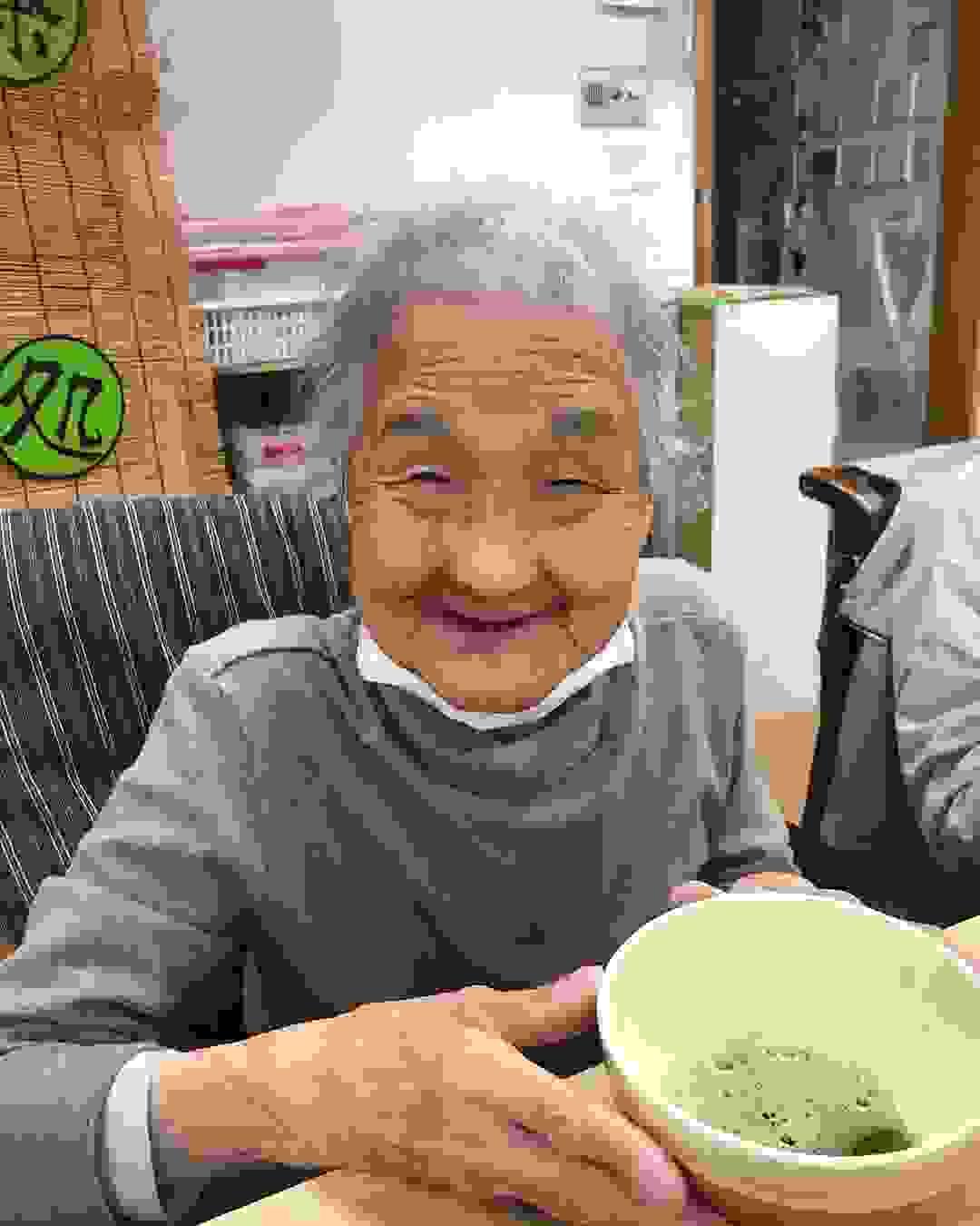 broken image
