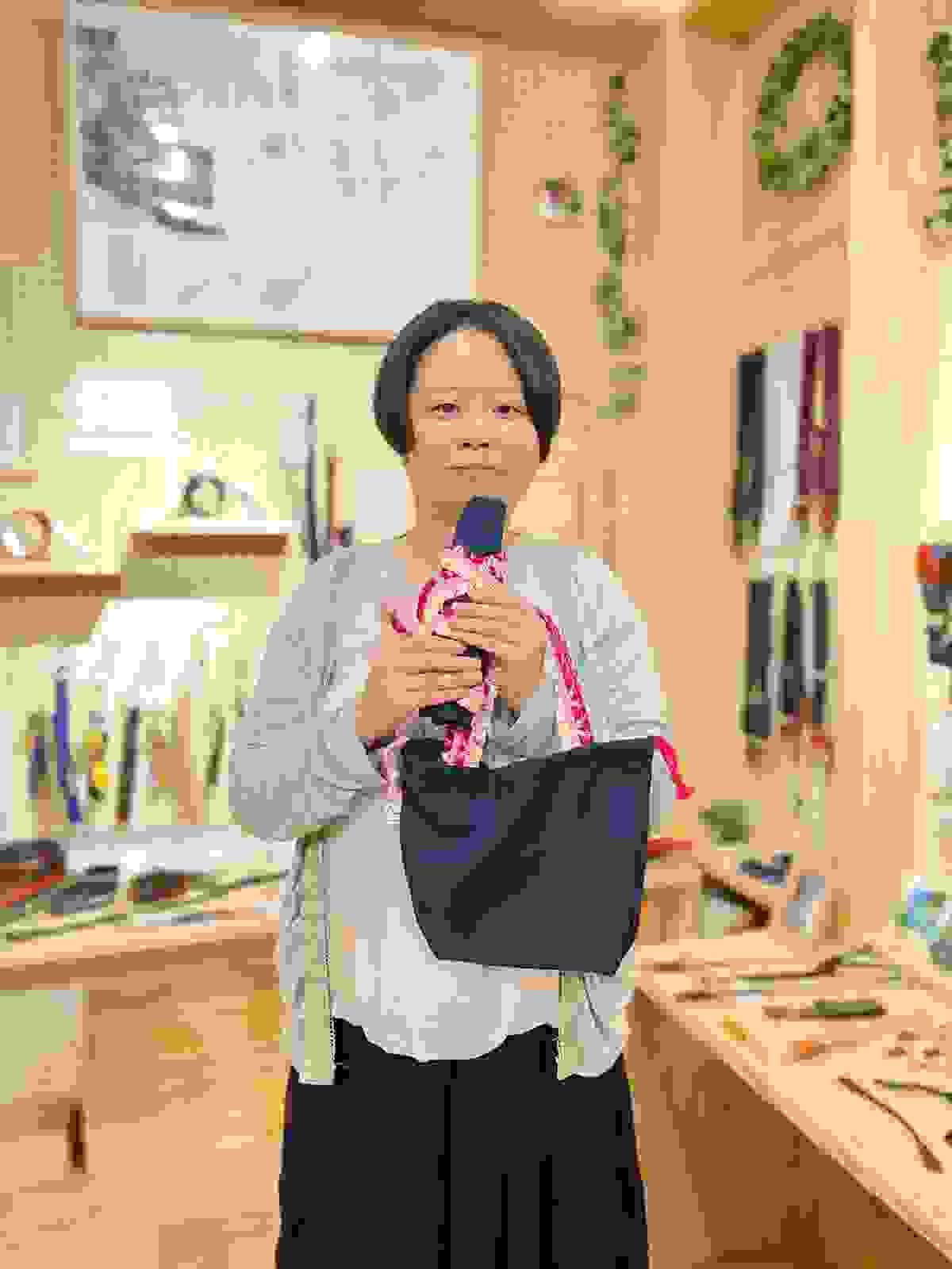 broken image