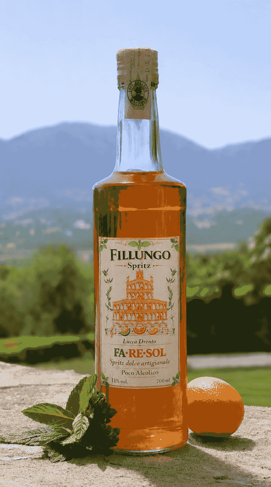 Bottiglia di Vermut Fresco Mr.Liquor, vermouth toscano artigianale con note agrumate Bottiglia di Vermut Fresco Mr.Liquor, vermouth toscano artigianale con note agrumate