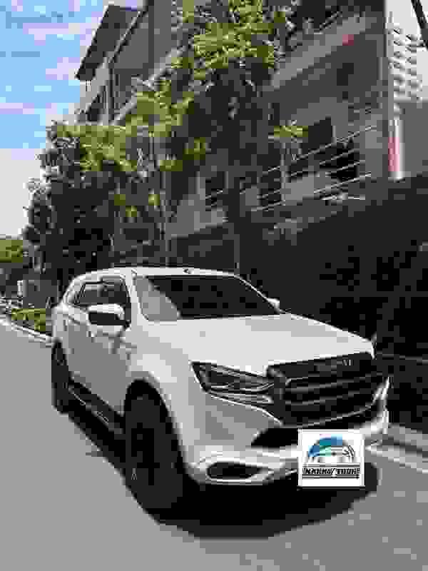 SUV