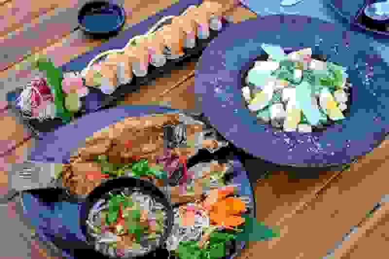 Blue Dragon Cafe & Beach Club Pattaya Food