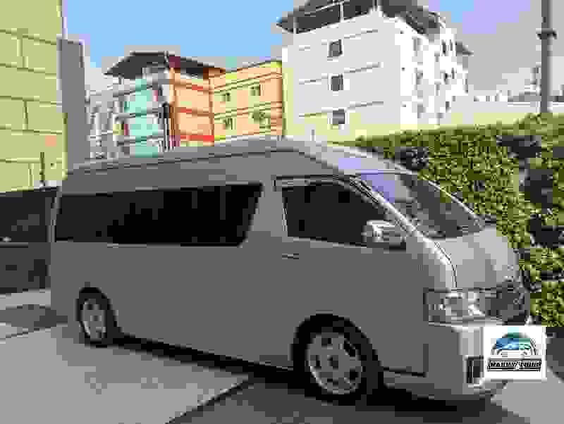 Mini van