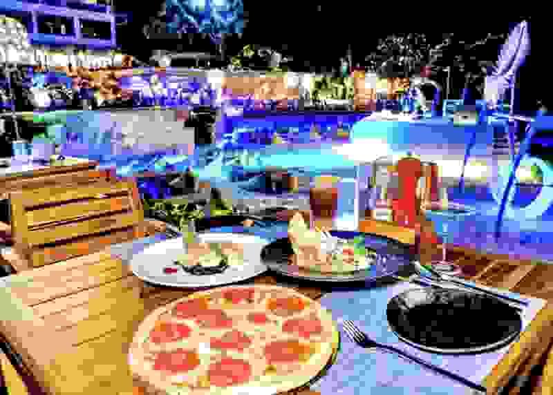 Blue Dragon Cafe & Beach Club Pattaya Food