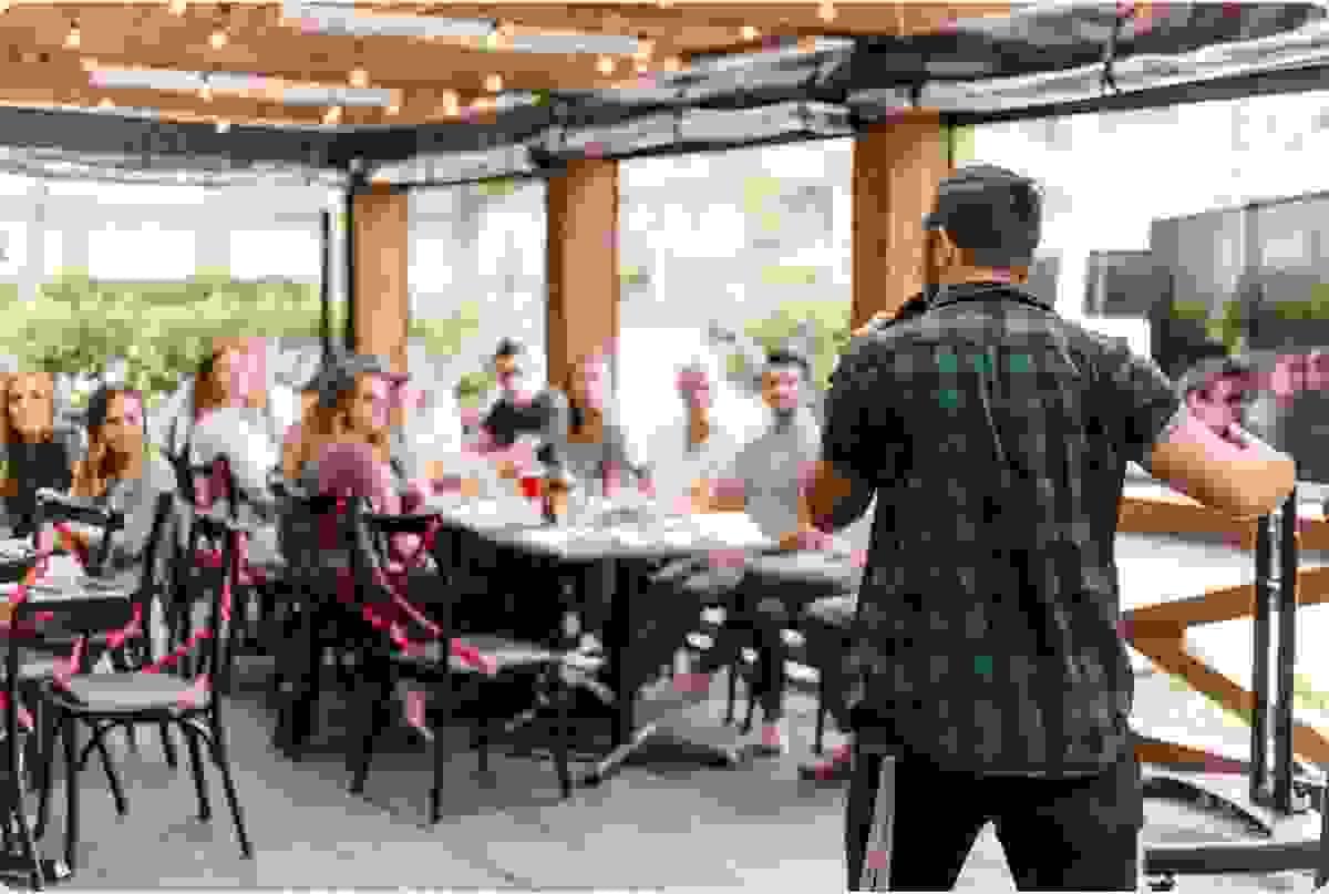 Digitale Eetlust: Een Diepgaande Duik in Restaurant Marketingstrategieën voor Succes
