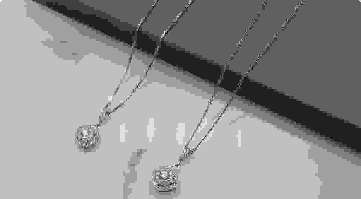 Diamanten en Deals: 10 Bewezen Stappen om een Succesvol Juwelenbedrijf te Lanceren