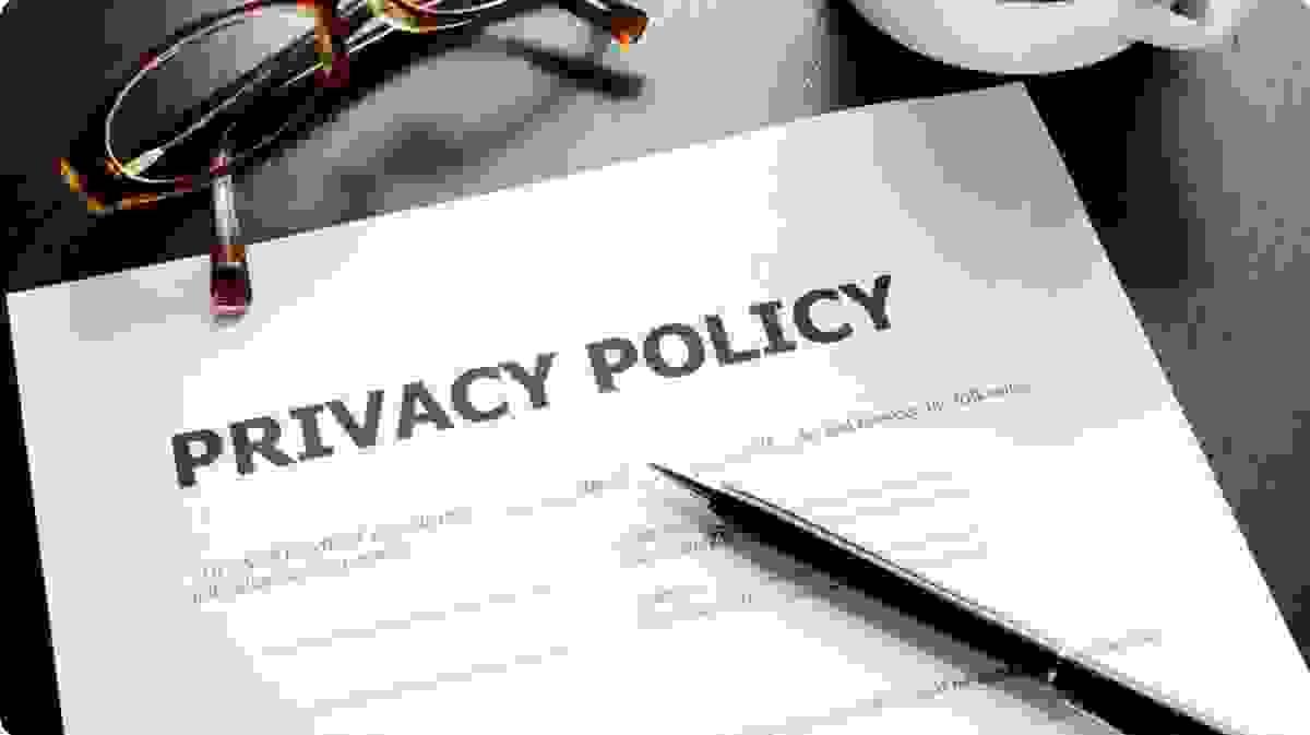 Privacybeleid eenvoudig gemaakt met Strikingly: Een stapsgewijze handleiding voor 2024