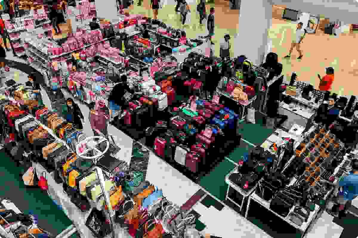 Van Fabrikant Tot Markt: Onthulling Van De Geheimen Van Groothandel Kleding Deals