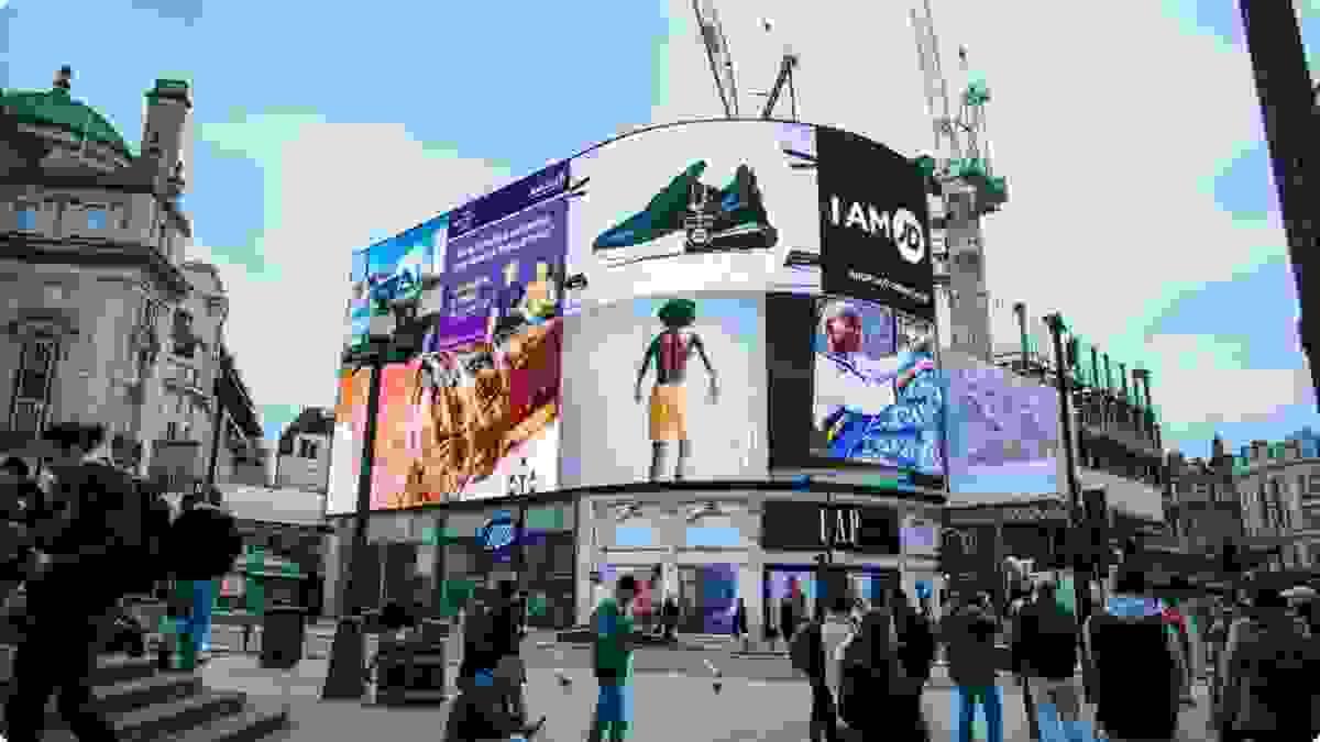 Van Klikken Naar Grinniken: Een Komische Gids Voor Het Beheersen Van Displayreclame