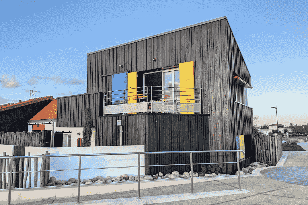 Versatile prefab container house designs for diverse purposes