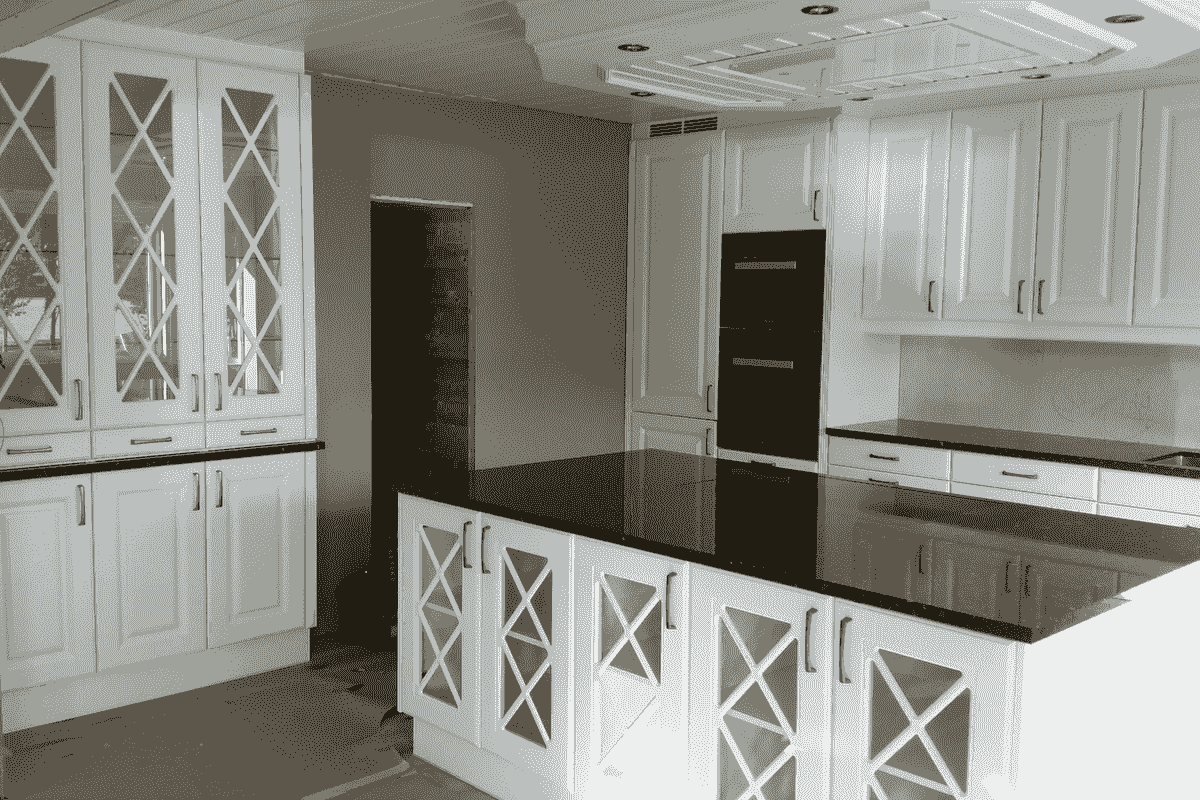 Wholesale Kitchen Cabinets - Sleek Finish