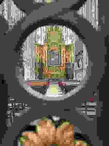 broken image