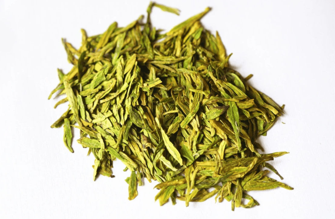Discover the essence of Longjing tea, China's renowned green tea. Learn about its history, cultivation, and brewing techniques. Uncover its health benefits and cultural significance. Experience the tradition and flavor in every sip.