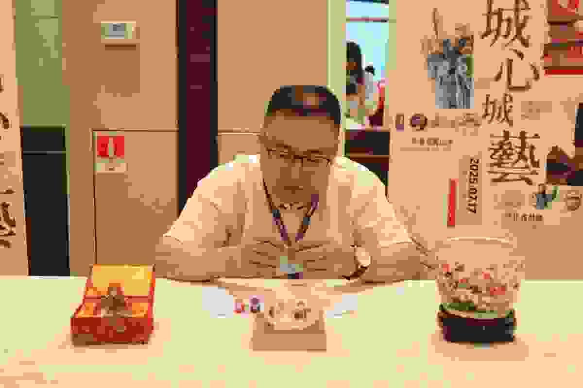 broken image
