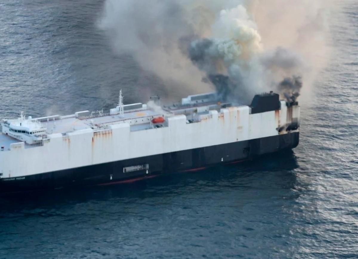 Chinese Ship Carrying 3,000 Cars Catches Fire Off Alask...