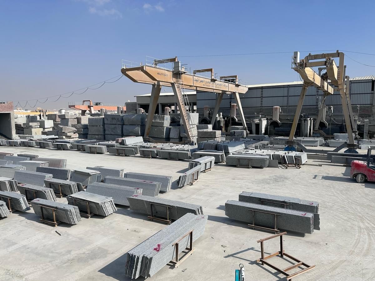 gandola-granite-slabs