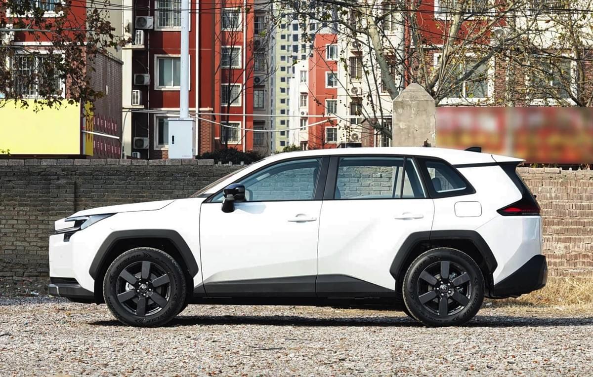 Toyota RAV4 gasoline hybrid new car, used car export