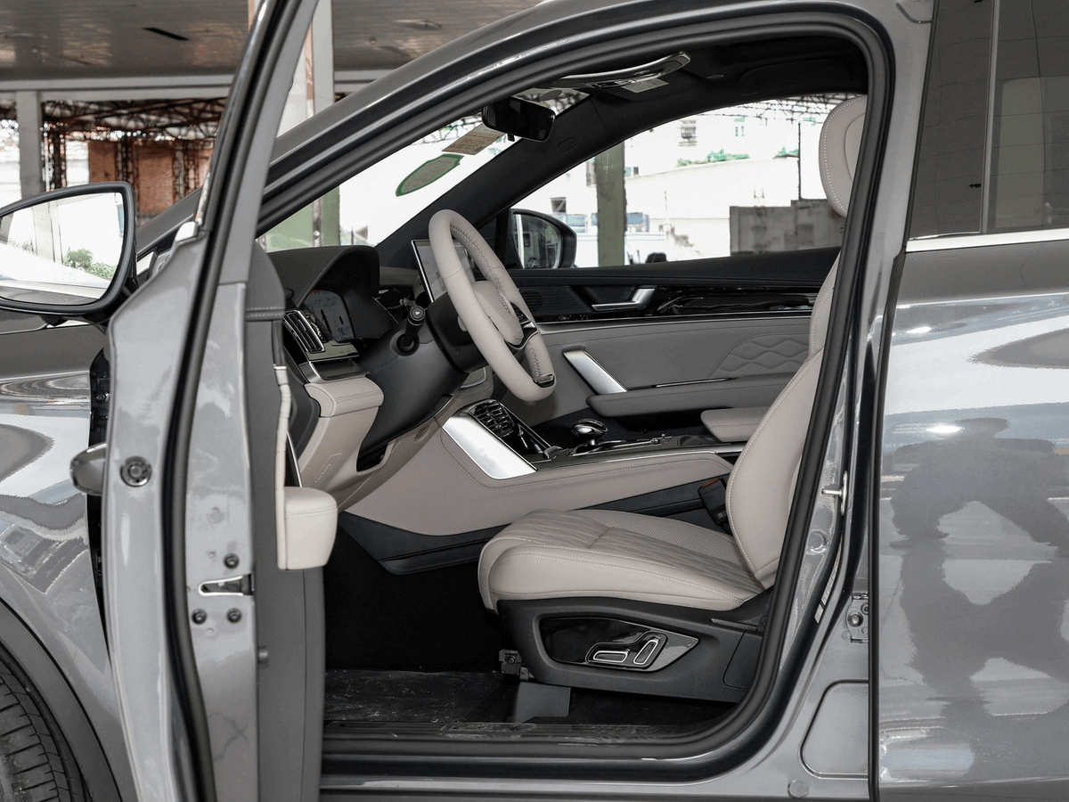 BYD Tang 2024 DM-i Honor Hybrid Car