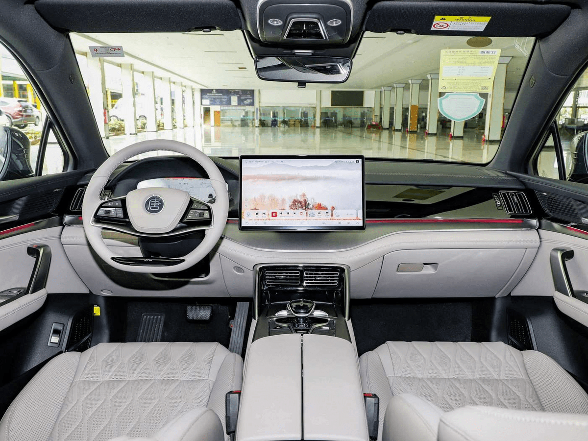 BYD Tang 2024 DM-i Honor Hybrid Car