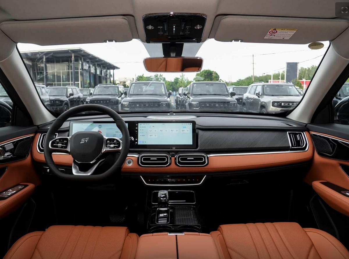  Jetour X70 PLUS 1.5T 156 horsepower L4 DCT 5-seater 7-seater