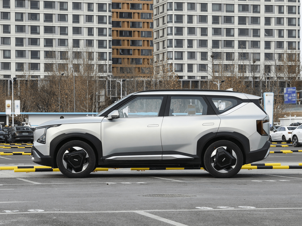 BYD Han EV 2023 Front-drive Premium Pure Electric Vehicle 5