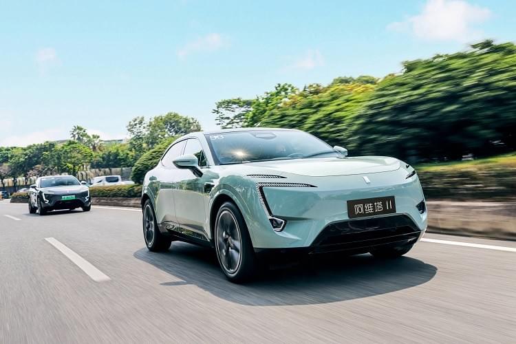 AVATR 11 2WD 4WD medium and large SUV intelligent pure electric car