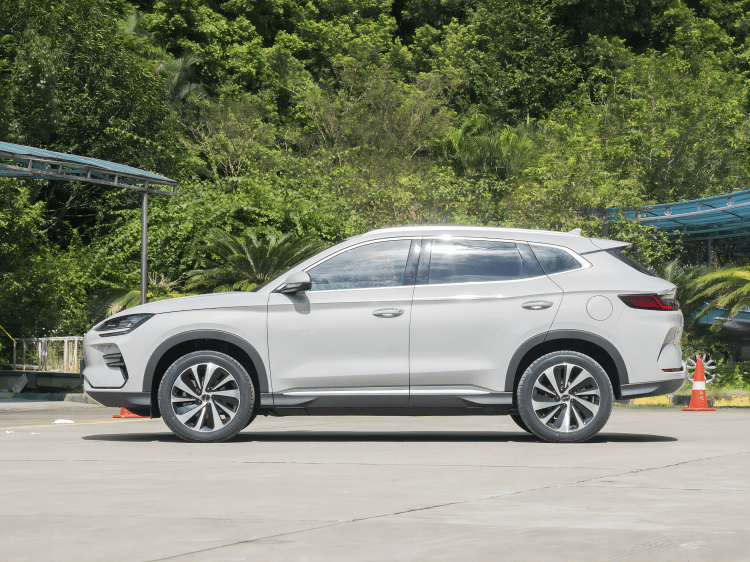 BYD Qin Plus ev pure electric car 2024 model 3