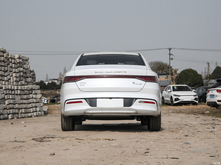 BYD Qin Plus dmi 2024 Honor Edition 2