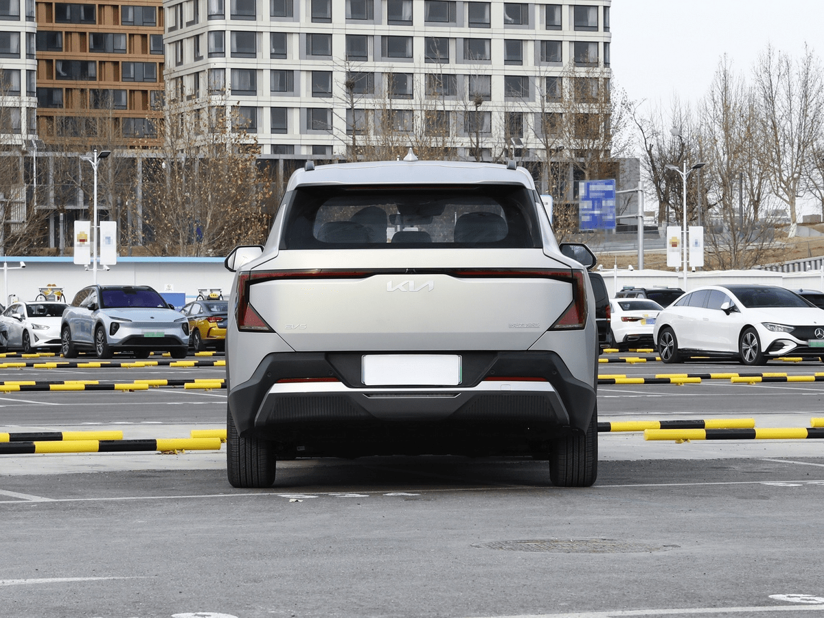 BYD Han EV 2023 Front-drive Premium Pure Electric Vehicle 5