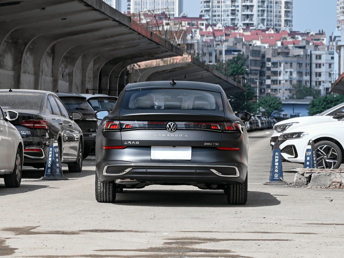 FAW Volkswagen 2024 Lingdu L 200TSI gasoline car