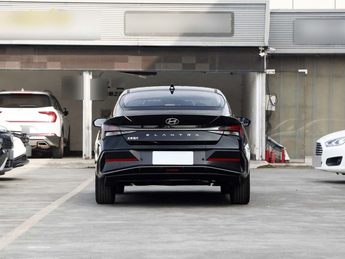 2023 Elantra 1.5L CVT GLS Leading Edition Gasoline Car